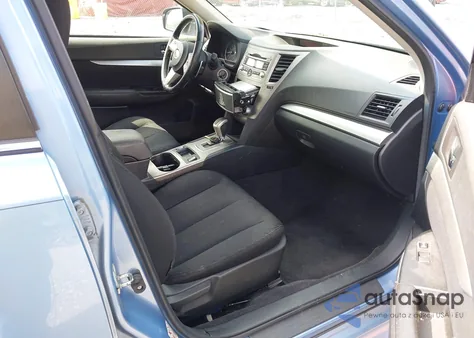 2010 Subaru Legacy 2.5I Premium from USA, damaged, VIN 4S3BMBC66A3222468